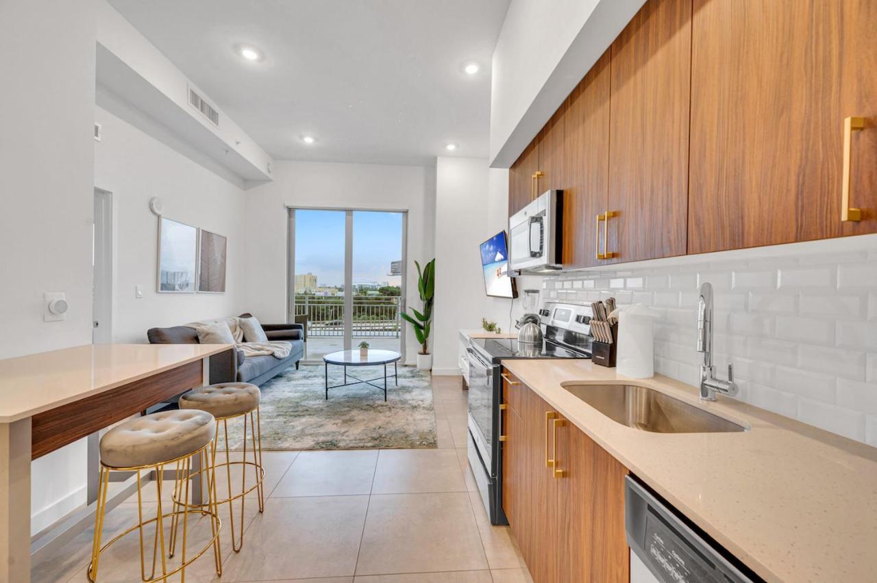 Апартаменты Modern Unit In Downtown Miami With Free Parking Экстерьер фото
