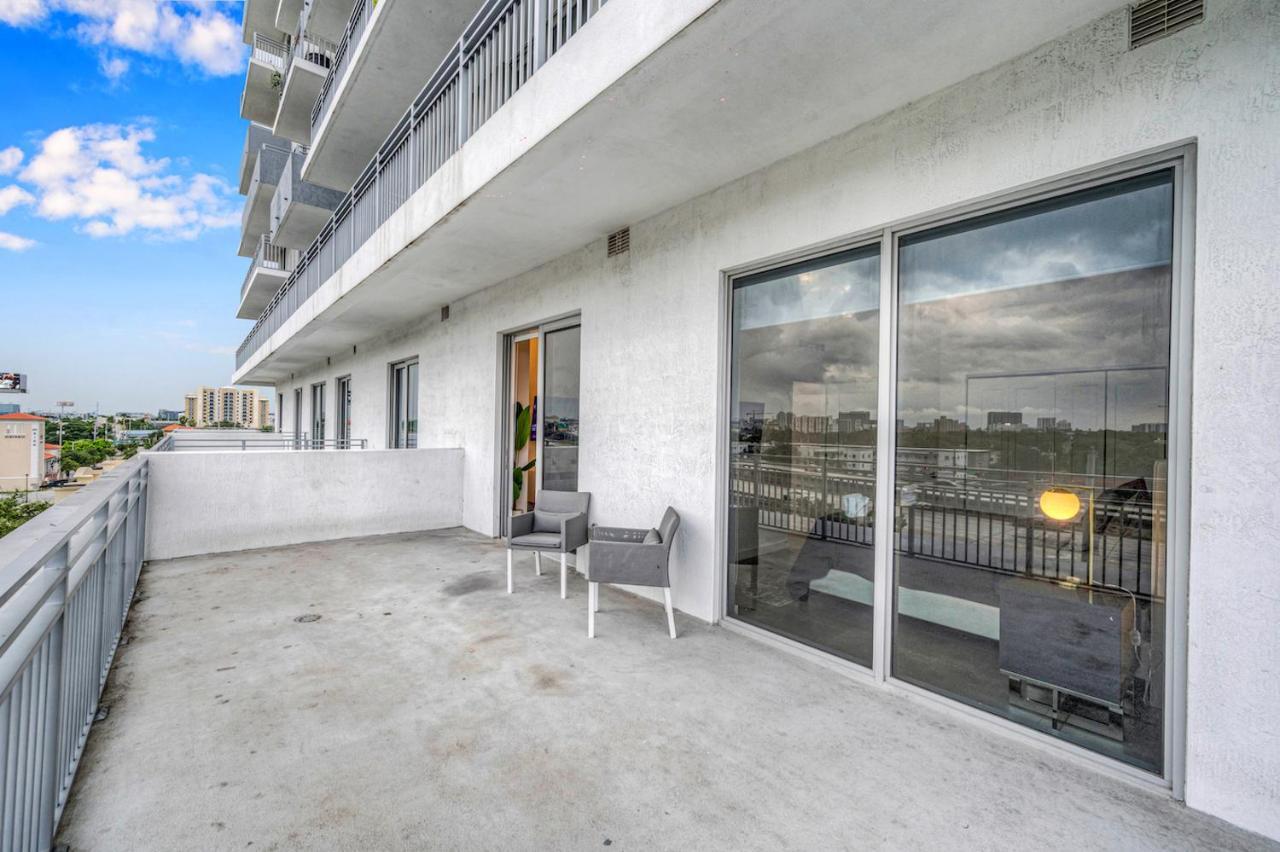 Апартаменты Modern Unit In Downtown Miami With Free Parking Экстерьер фото